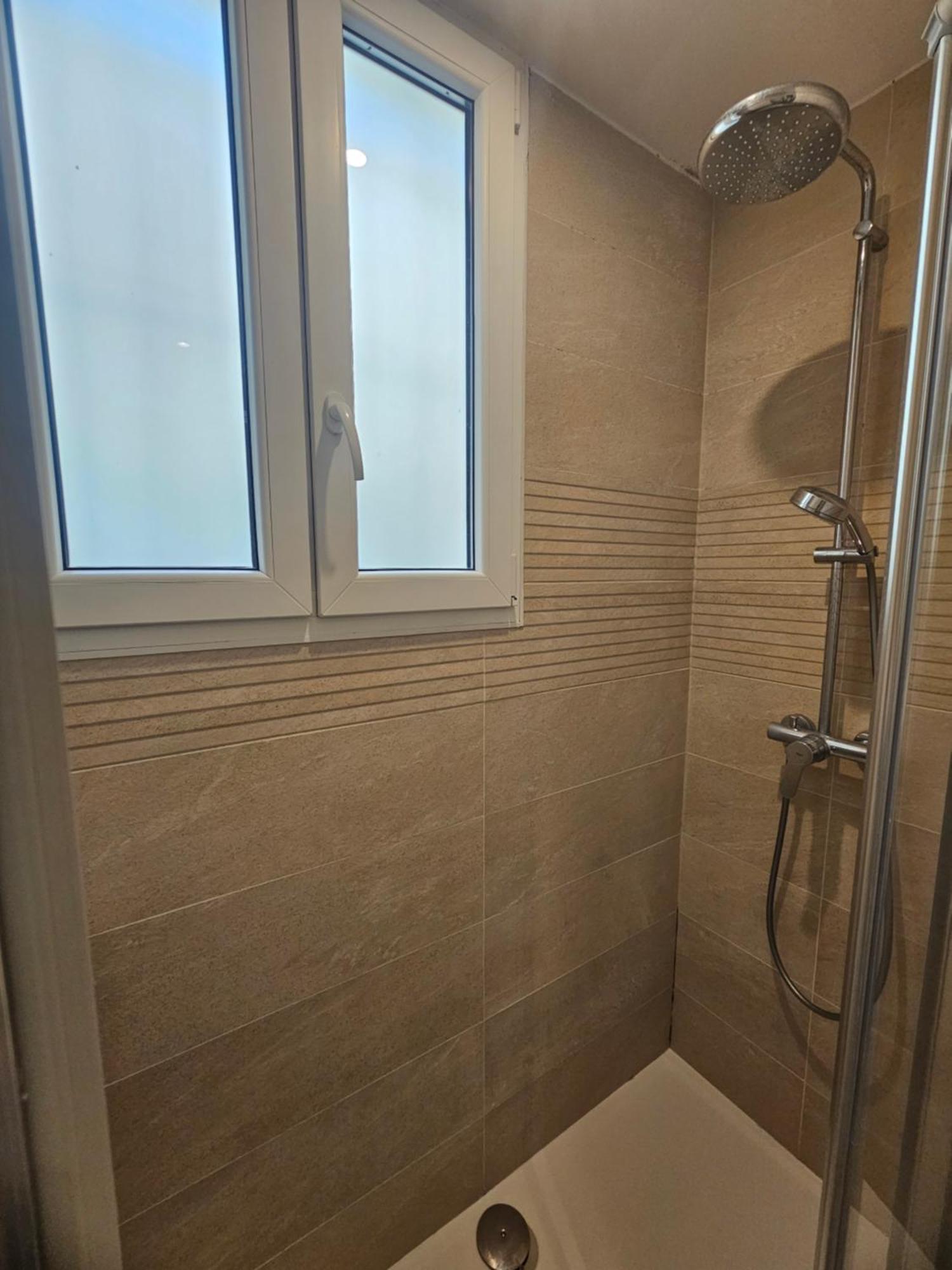 *Appartement Moderne/2 Minutes Du Metro* Saint-Ouen  Esterno foto