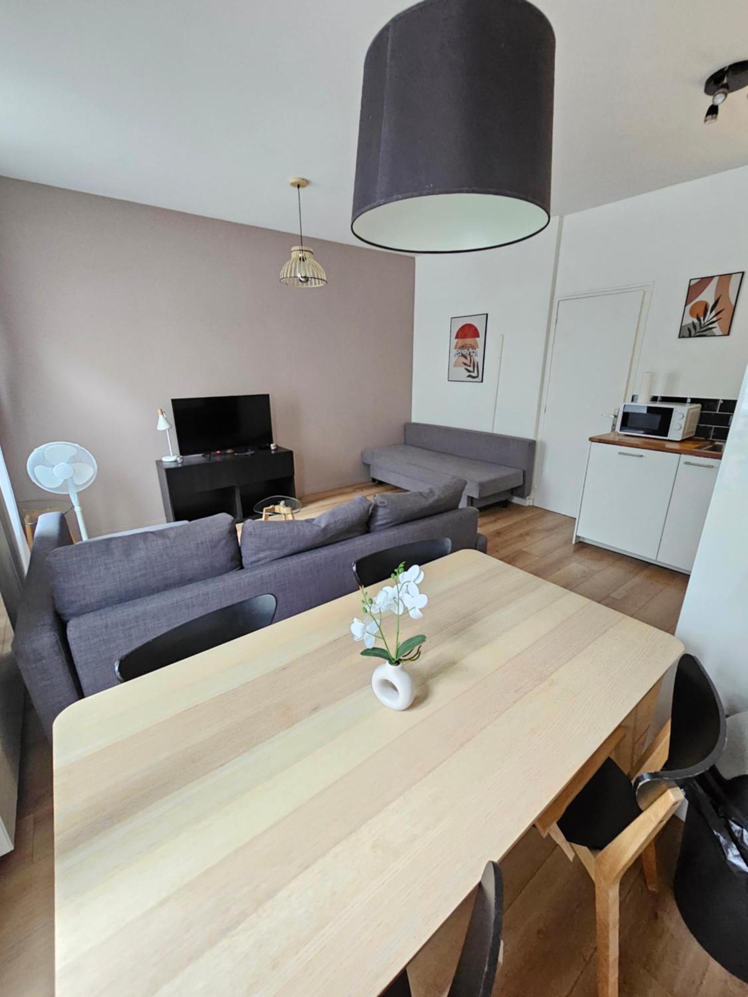 *Appartement Moderne/2 Minutes Du Metro* Saint-Ouen  Esterno foto