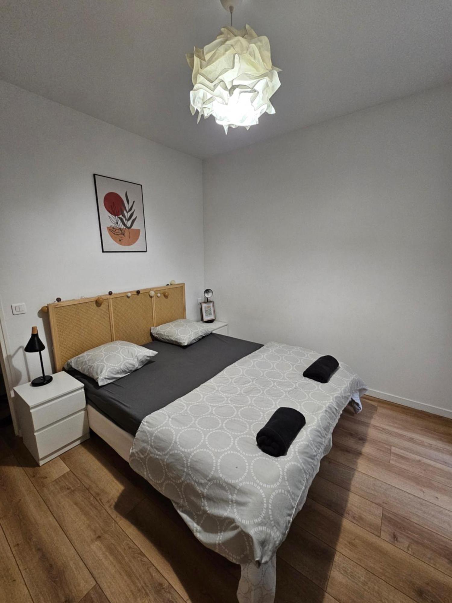 *Appartement Moderne/2 Minutes Du Metro* Saint-Ouen  Esterno foto